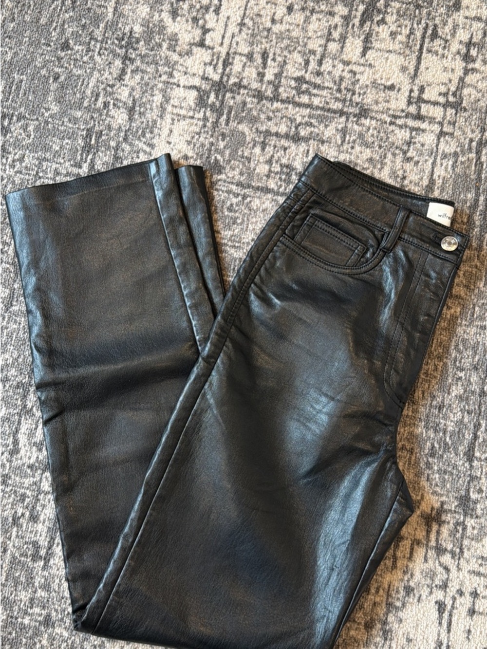 Aritzia Wilfred leather pants
